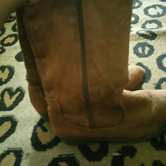 Boots - Picture 2 of 2